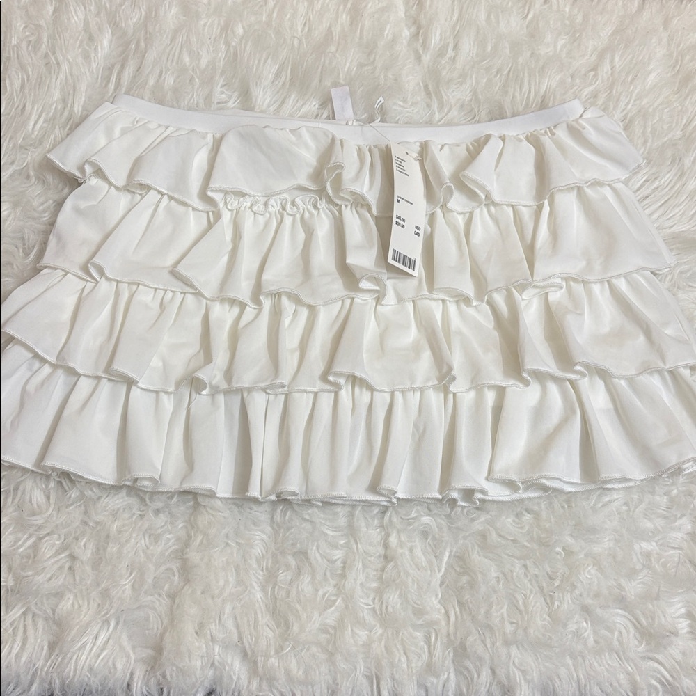 NWT Out From Under Urban Outfitters White Cloud Dancer Ruffle Mesh Skort
